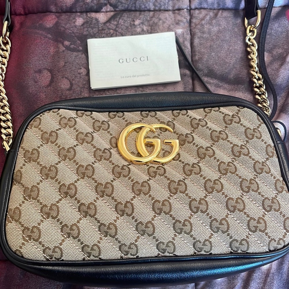 Gucci GG Marmont beige/ black handbag